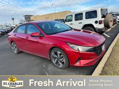 Used 2023 Hyundai Elantra SEL w/ Convenience Package