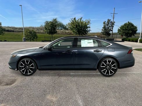 New 2026 Honda Accord Touring image 2