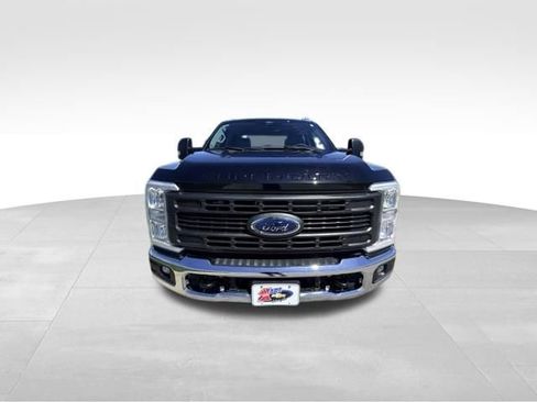 Used 2024 Ford F350 XL w/ Snow Plow/Camper Package AWD/4WD image 3