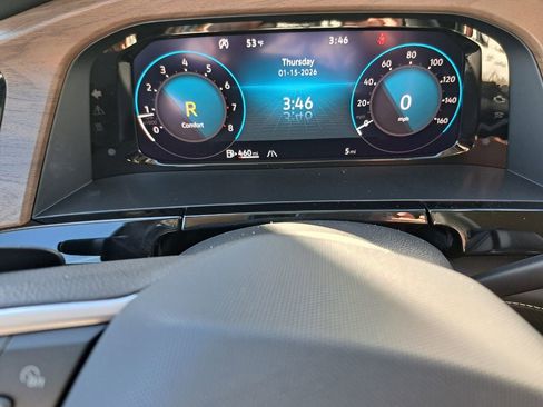 New 2026 Volkswagen Atlas SE image 12