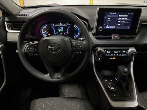 Used 2024 Toyota RAV4 AWD Hybrid image 11