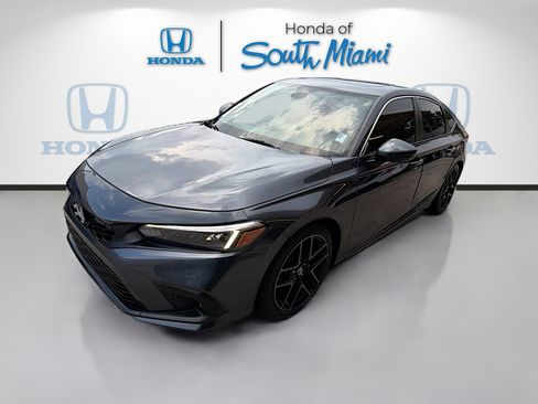 Certified 2024 Honda Civic Sport Touring image 3