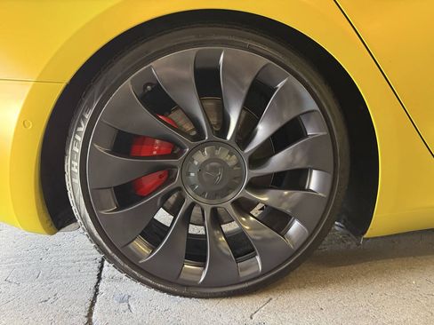 Used 2021 Tesla Model 3 Performance AWD/4WD image 29