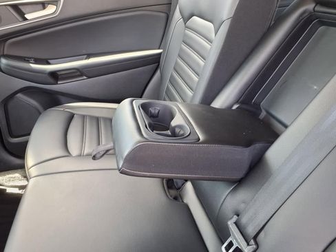 Used 2024 Ford Edge SEL image 33