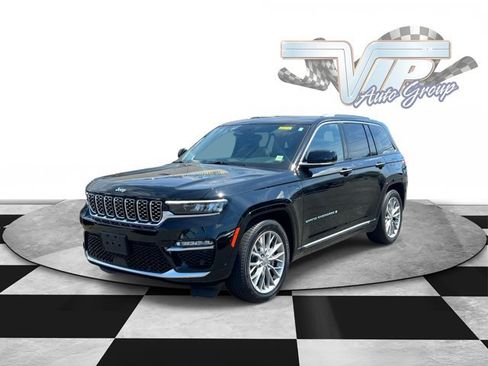 Certified 2022 Jeep Grand Cherokee Summit AWD/4WD image 2