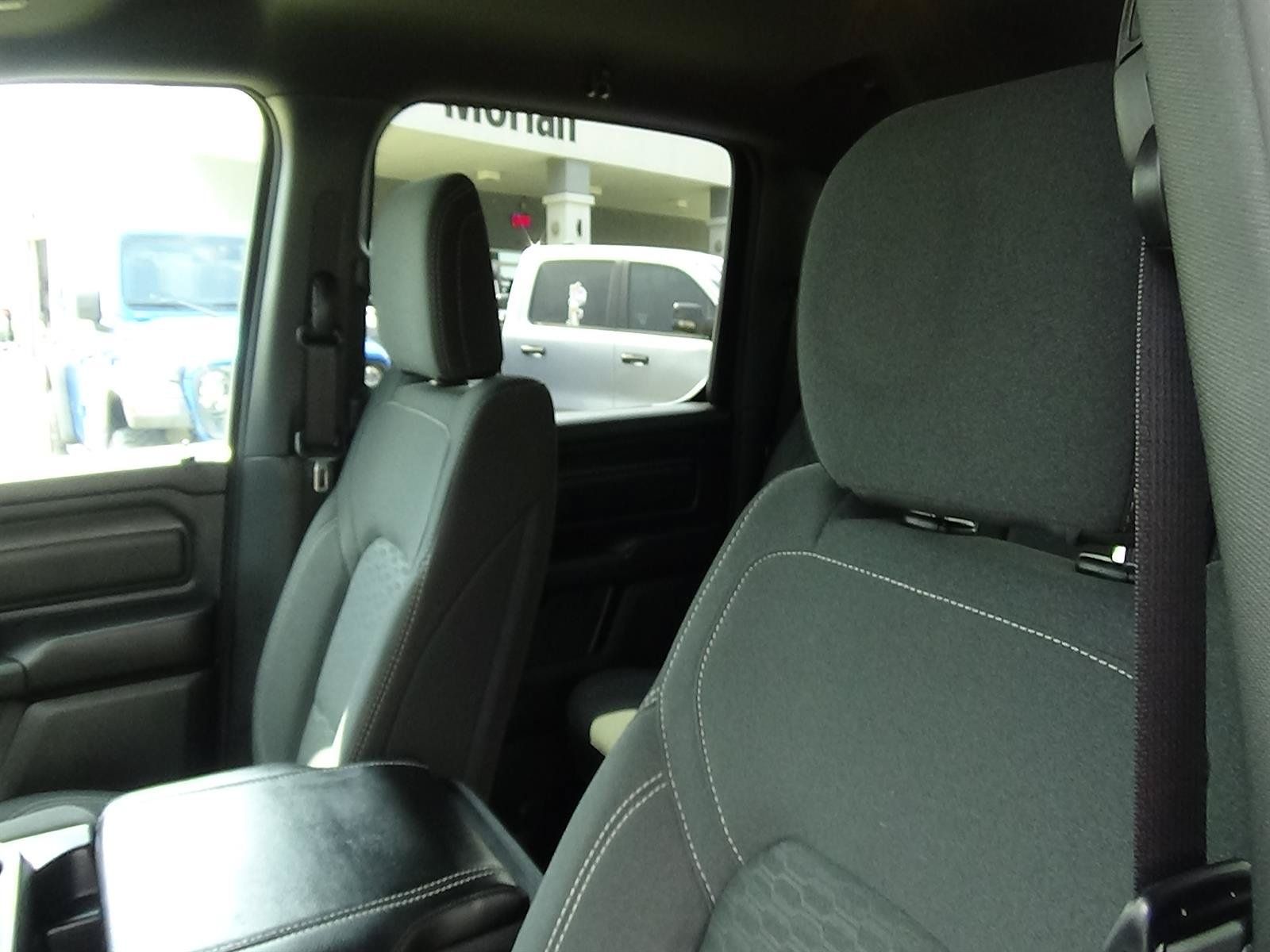 Used 2025 RAM 1500 Tradesman w/ Night Edition AWD/4WD image 17