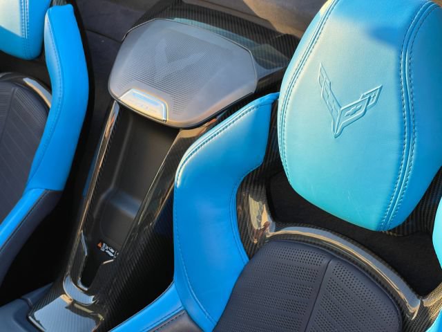 Used 2023 Chevrolet Corvette Stingray Premium Conv w/ Z51 Performance Package RWD image 6