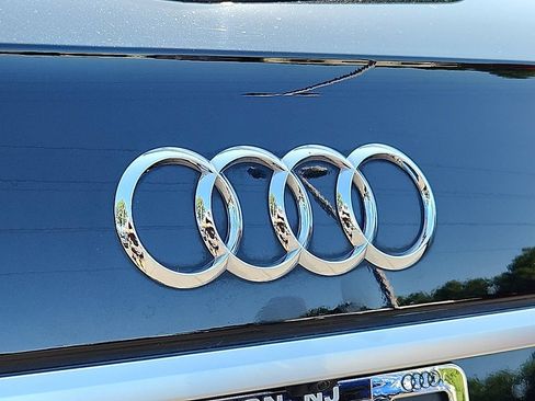 Used 2023 Audi Q5 2.0T Premium Plus w/ Premium Plus Package AWD/4WD image 31