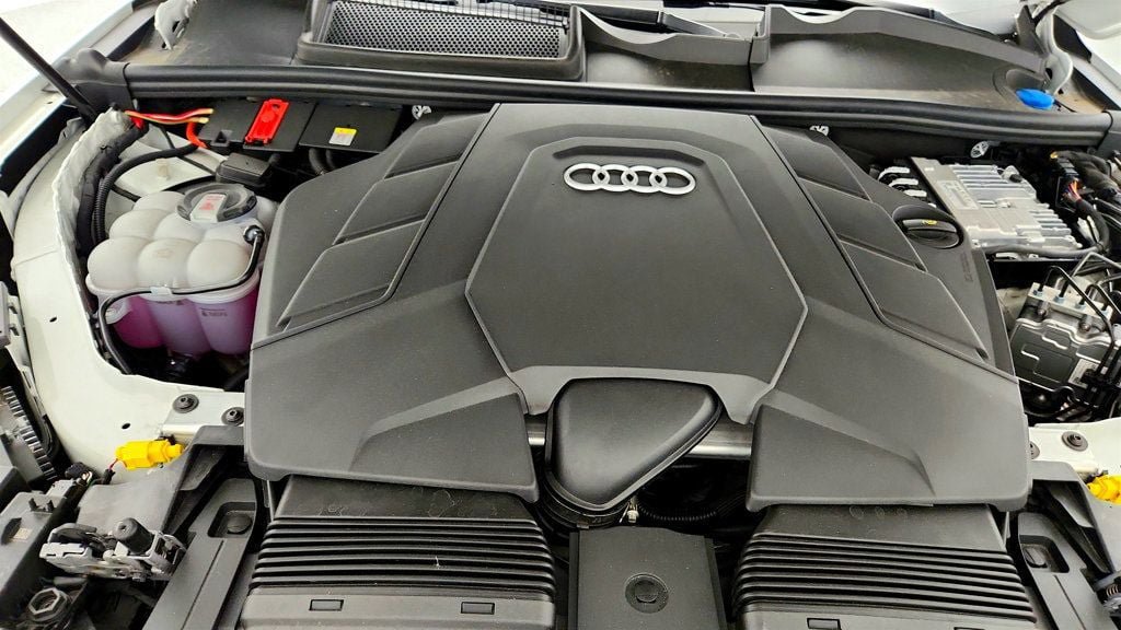 Used 2025 Audi Q7 3.0T Premium Plus AWD/4WD image 26