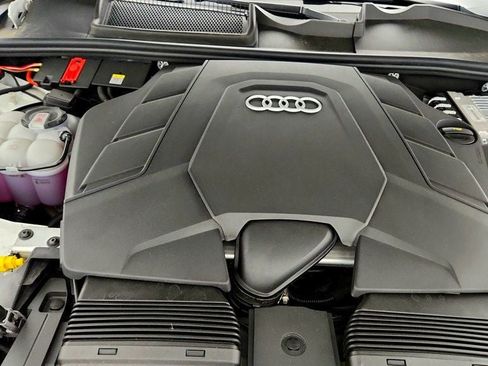 Used 2025 Audi Q7 3.0T Premium Plus AWD/4WD image 26