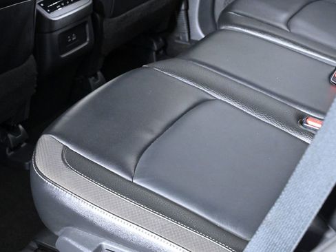 Certified 2024 Nissan Pathfinder SL image 25