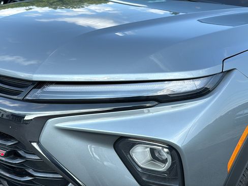 Certified 2024 Chevrolet TrailBlazer RS w/ Driver Confidence Package AWD/4WD image 9