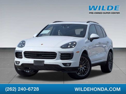 Used 2017 Porsche Cayenne Platinum Edition image 1