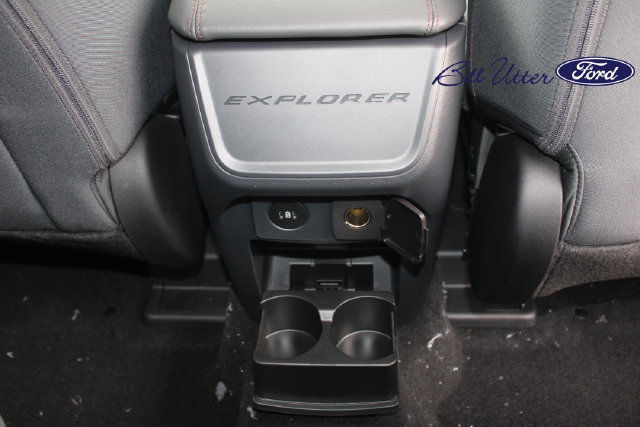 New 2026 Ford Explorer Active RWD image 10
