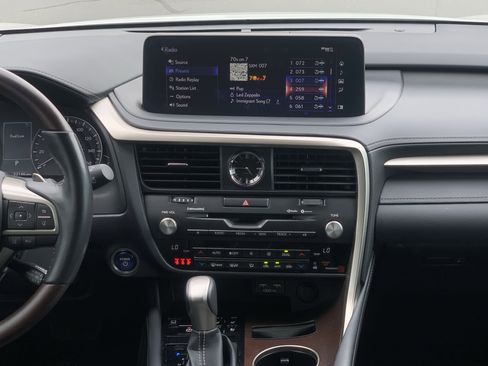Used 2022 Lexus RX 450h AWD w/ Premium Package image 31