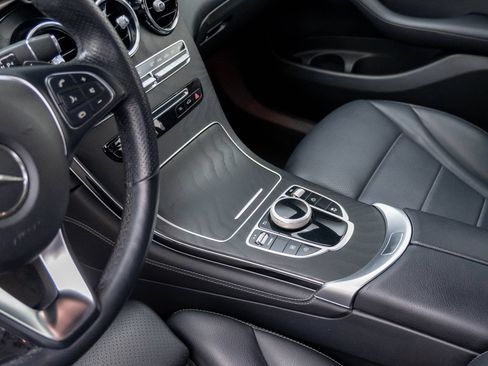 Certified 2019 Mercedes-Benz GLC 300 4MATIC image 12