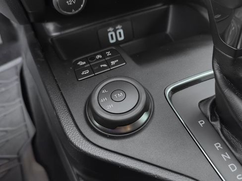 Certified 2020 Ford Ranger Lariat w/ Equipment Group 501A Mid image 22