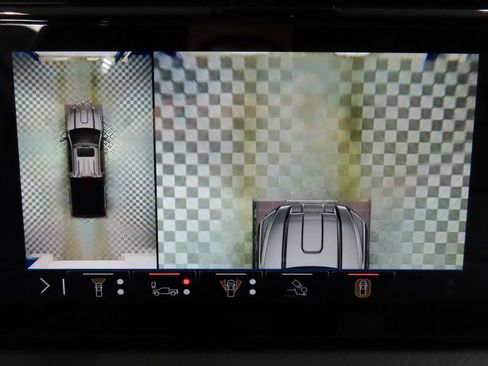 Used 2024 GMC Sierra 3500 Denali w/ Denali Reserve Package image 20