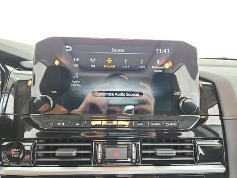 Used 2025 Nissan Pathfinder SL w/ SL Premium Package FWD image 27