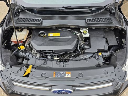Used 2015 Ford Escape SE FWD image 37