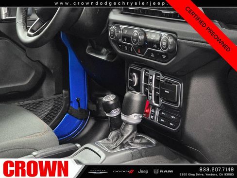 Certified 2025 Jeep Wrangler Unlimited Rubicon AWD/4WD image 13