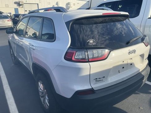 Used 2020 Jeep Cherokee Latitude image 6