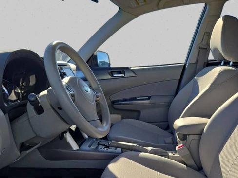Used 2011 Subaru Forester 2.5X Premium image 7
