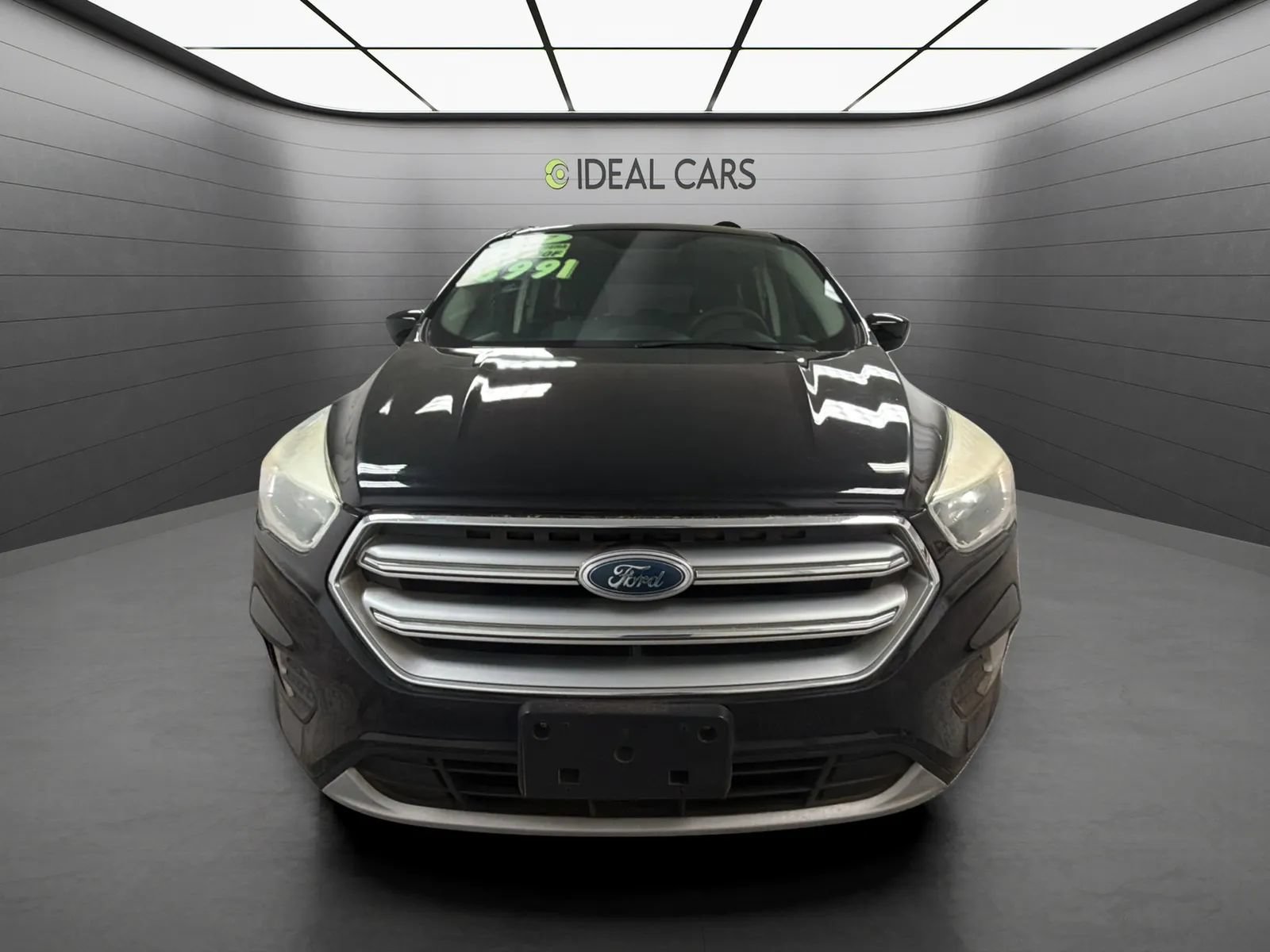 Used 2017 Ford Escape SE AWD/4WD image 2