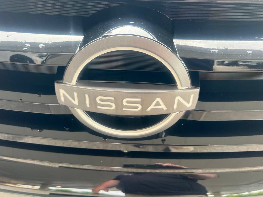 Certified 2024 Nissan Pathfinder Platinum w/ Black Appearance Package AWD/4WD image 29