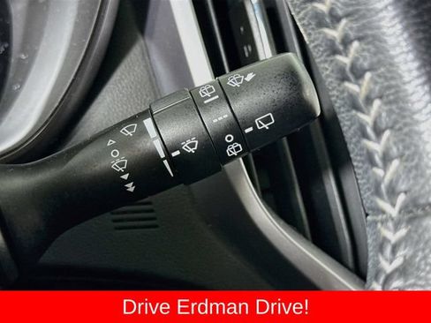 Used 2021 Subaru Ascent Premium w/ Convenience Package AWD/4WD image 16