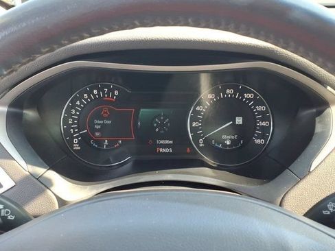 Used 2014 Lincoln MKZ w/ Equipment Group 102A Reserve FWD image 20