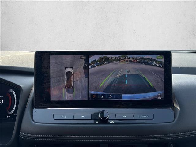 Used 2025 Nissan Rogue Platinum FWD image 15
