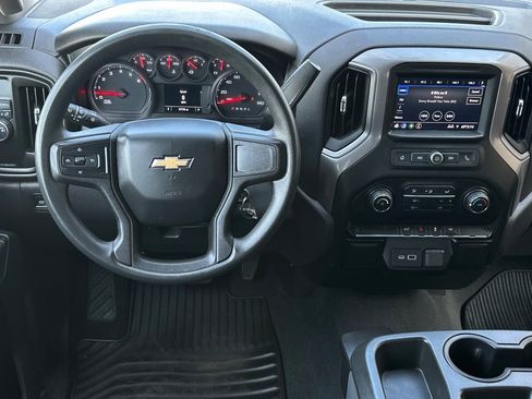 Used 2021 Chevrolet Silverado 1500 Custom image 12