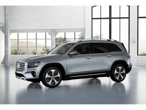 New 2025 Mercedes-Benz GLB 250 4MATIC image 37