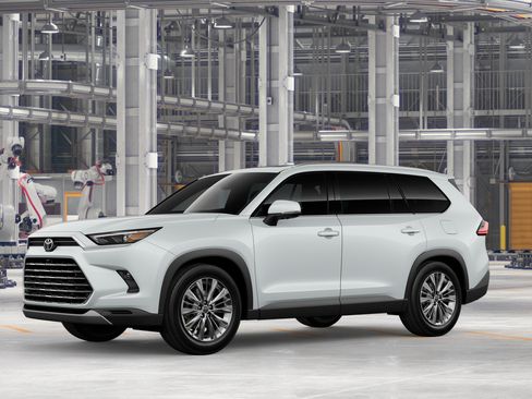 New 2026 Toyota Grand Highlander AWD image 3