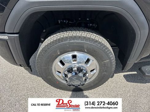 New 2026 GMC Sierra 3500 Denali w/ Denali Reserve Package AWD/4WD image 10