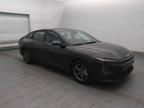 Used 2025 Kia K4 LXS image 11