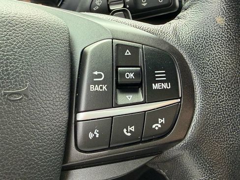 Used 2020 Ford Explorer XLT w/ Equipment Group 202A RWD image 30