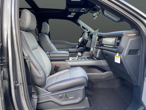 New 2025 Ford F150 Lightning Lariat image 29