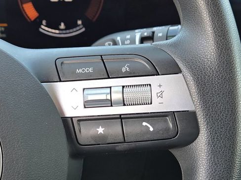 Used 2026 Hyundai Tucson SE FWD image 19