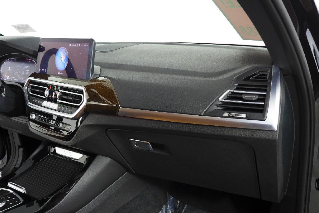 Used 2023 BMW X3 sDrive30i w/ Premium Package RWD image 14