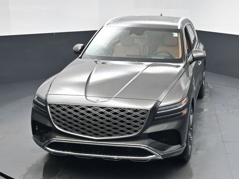 Used 2025 Genesis GV80 3.5T Prestige image 9