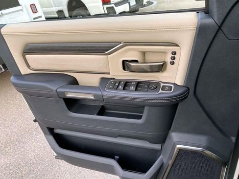 Used 2022 RAM 3500 Limited w/ Towing Technology Group image 25