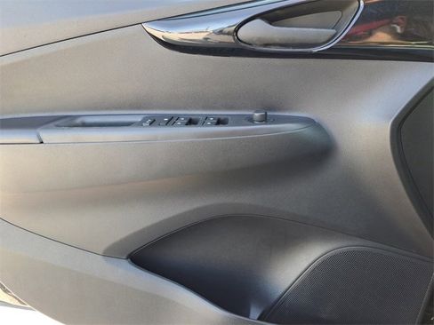 Used 2019 Chevrolet Spark LT image 15