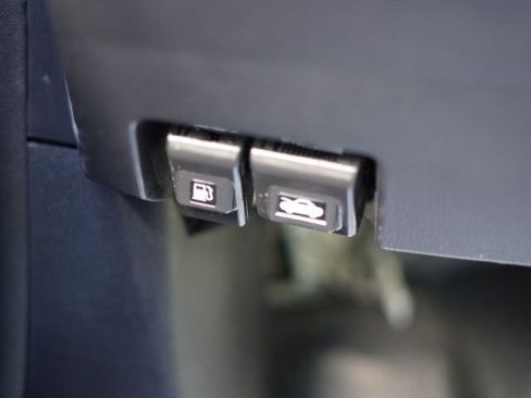 Used 2018 Toyota Yaris iA image 15