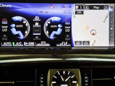 Used 2018 Lexus LX 570 4WD image 35