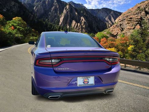 Used 2016 Dodge Charger R/T RWD image 4