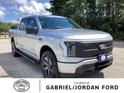 New 2025 Ford F150 Lightning Flash
