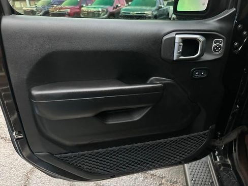 Used 2020 Jeep Wrangler Rubicon image 10