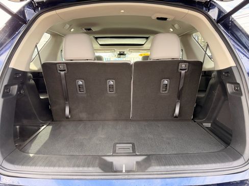 Used 2023 Honda Pilot Touring image 26